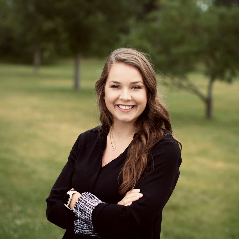 Meet your Posher, Hannah